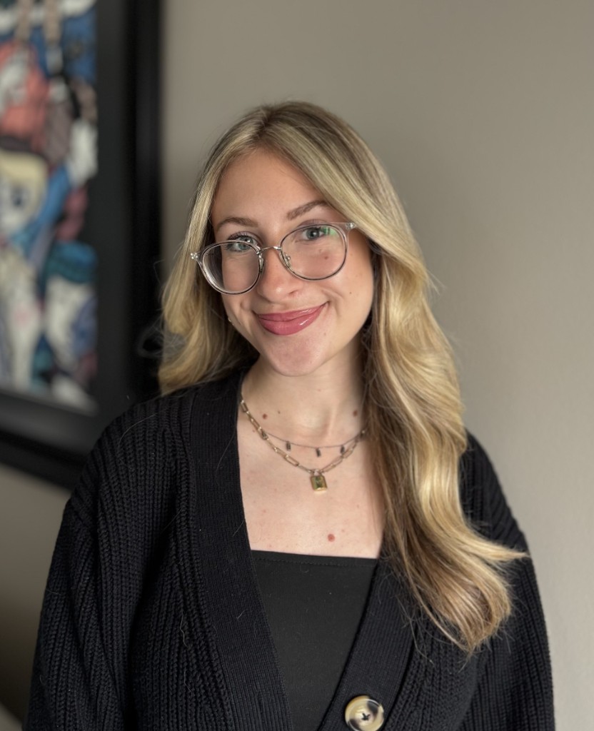 Nicky Polansky, Registered Psychotherapist (Qualifying) in Ontario - Virtual Therapy in English and Russian